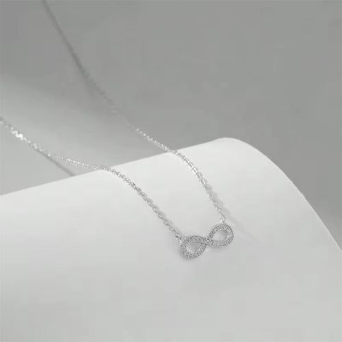 Eternal Spark Infinity Necklace – Silver (Minimal crystal infinity pendant chain)